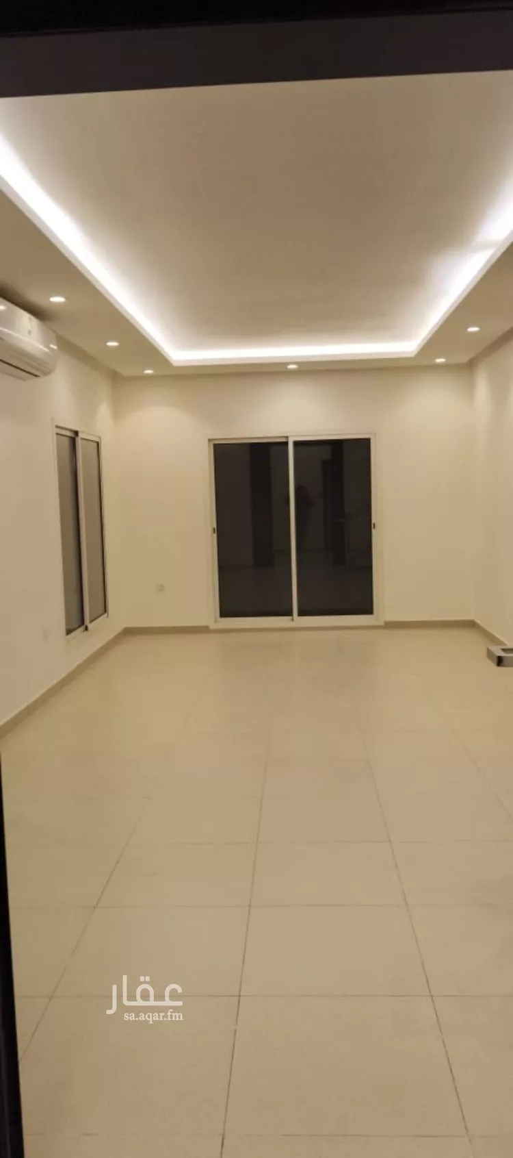 فيلا للإيجار في شارع زهير بن العلاء العبسي, حي العارض, مدينة الرياض, منطقة الرياض