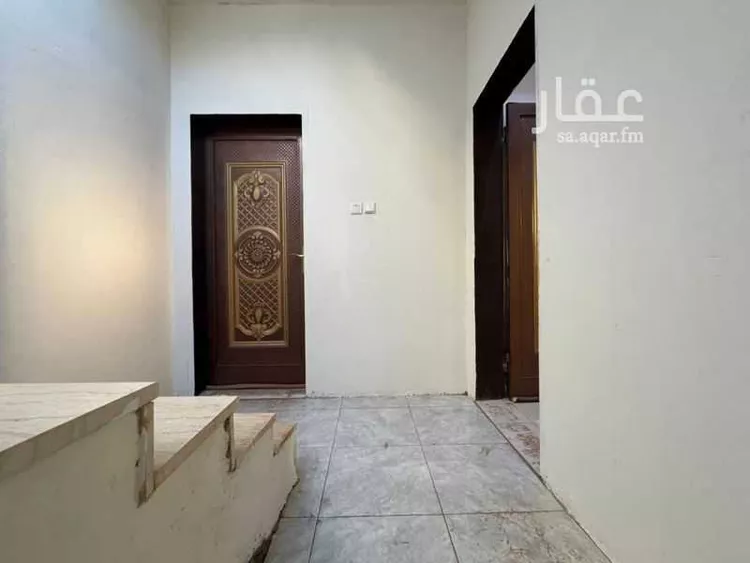 Floor for Rent in Tabuk Ar Rawdah 10