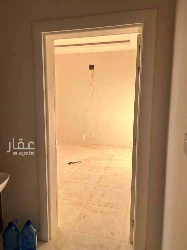 شقة للإيجار في شارع ابن أبي البدر, حي المصيف, مدينة عنيزة, منطقة القصيم صورة 4