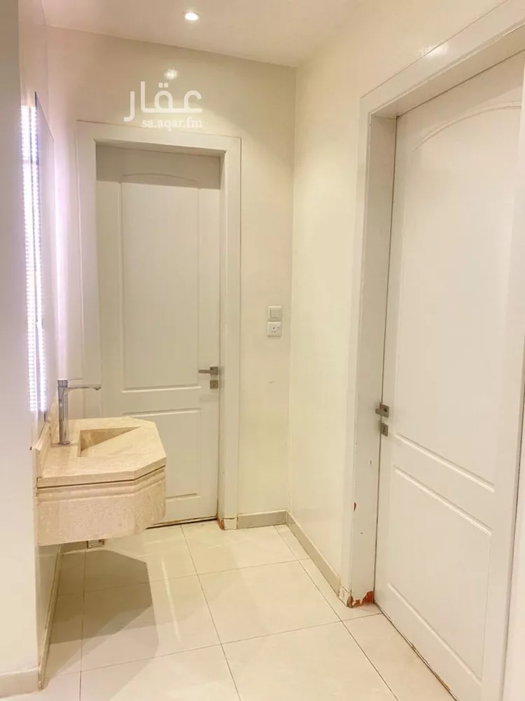 Floor for Rent in Riyadh Badr 9