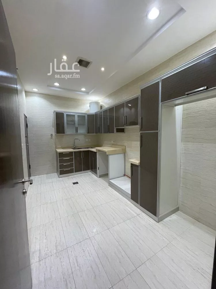 شقة للإيجار في شارع احمد الوتري, حي العريجاء الغربي, مدينة الرياض, منطقة الرياض صورة 5