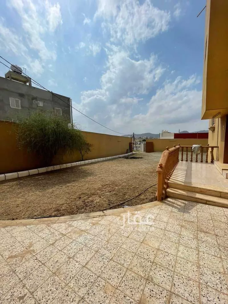 فيلا للبيع في شارع المترازات 131, حي الثوده (مكيله), مدينة الثوده (مكيله), منطقة عسير صورة 4