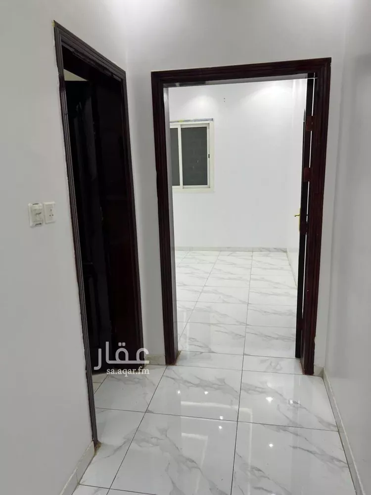 شقة للإيجار في شارع عبداللطيف ابن احمد, حي الملك فهد, مدينة المدينة المنورة, منطقة المدينة المنورة 12