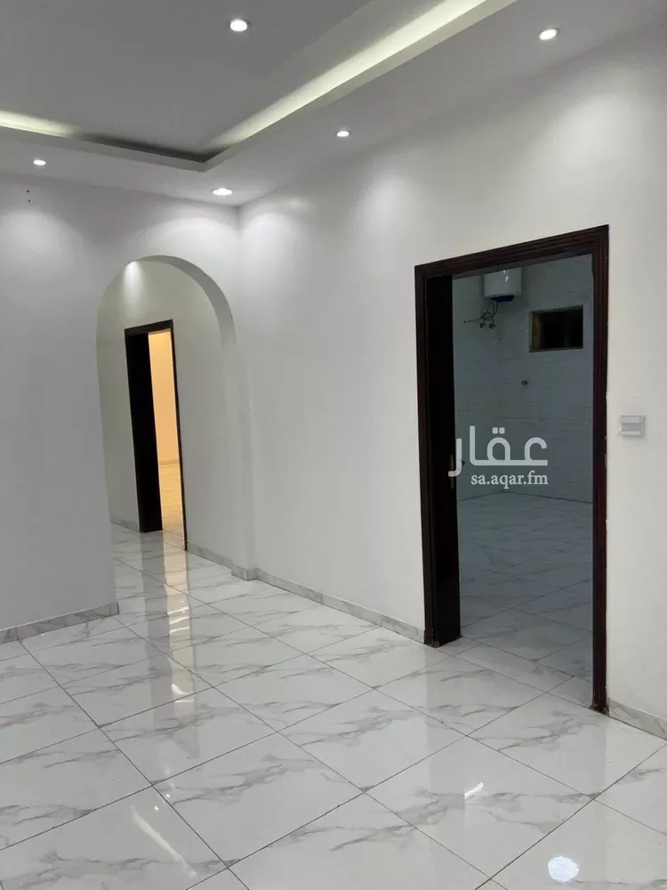 شقة للإيجار في شارع عبداللطيف ابن احمد, حي الملك فهد, مدينة المدينة المنورة, منطقة المدينة المنورة 11