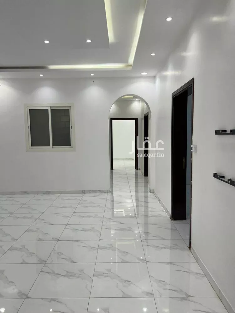شقة للإيجار في شارع عبداللطيف ابن احمد, حي الملك فهد, مدينة المدينة المنورة, منطقة المدينة المنورة صورة 3
