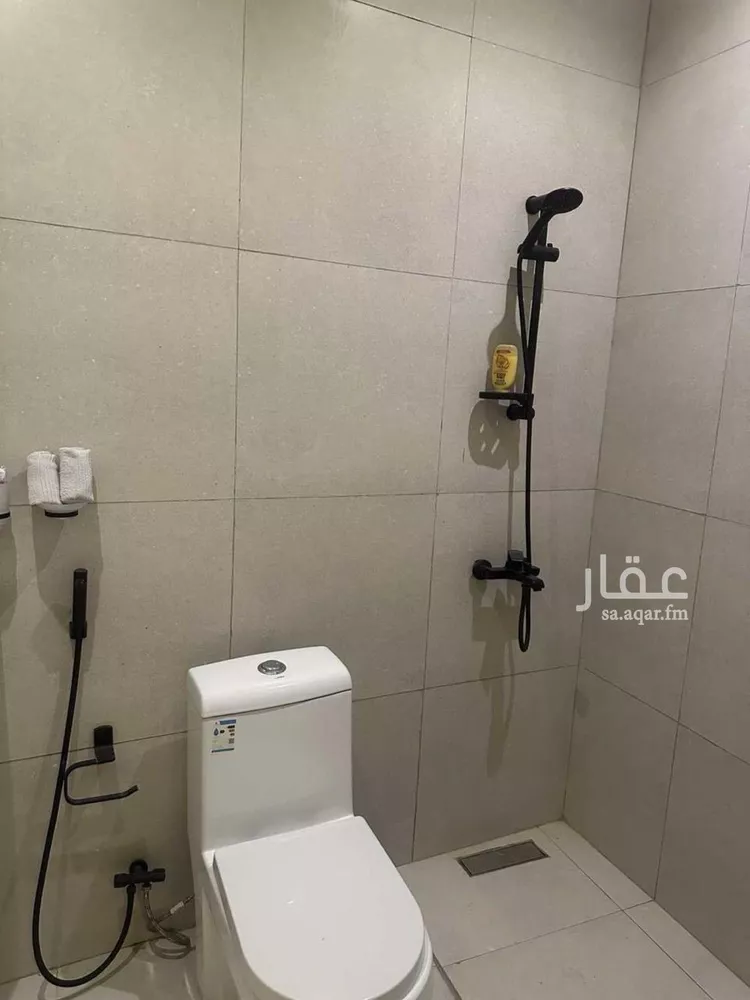شقة للإيجار في شارع احمد بن الموفق, حي العروبة, مدينة الدمام, المنطقة الشرقية صورة 3