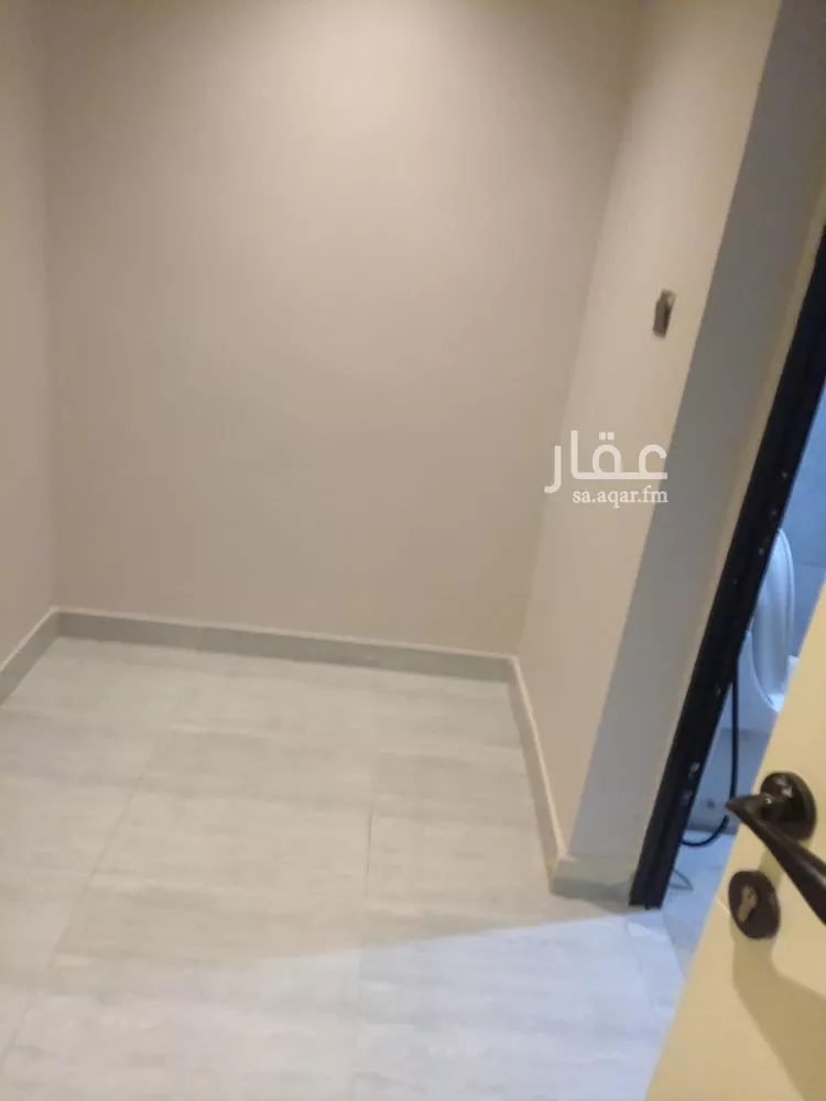 شقة للإيجار في شارع 12ب, حي الحمراء, مدينة الخبر, المنطقة الشرقية صورة 3
