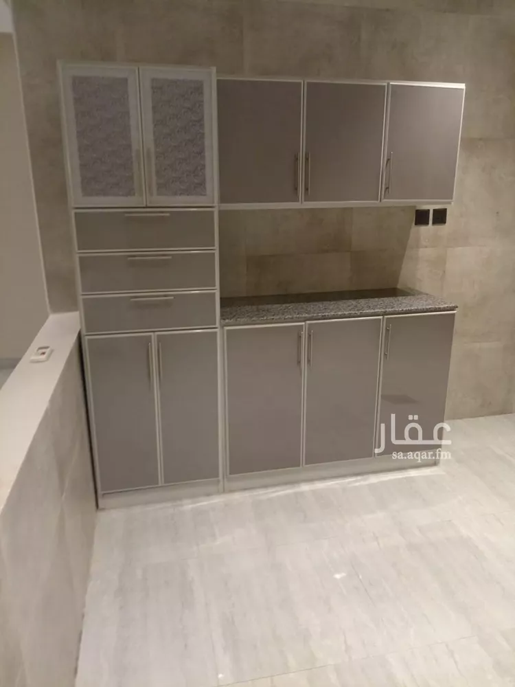 شقة للإيجار في شارع 12ب, حي الحمراء, مدينة الخبر, المنطقة الشرقية صورة 5