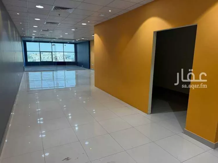 مكتب تجاري للإيجار في شارع الدائري الشرقي الفرعي, حي الربوة, مدينة الرياض, منطقة الرياض صورة 2