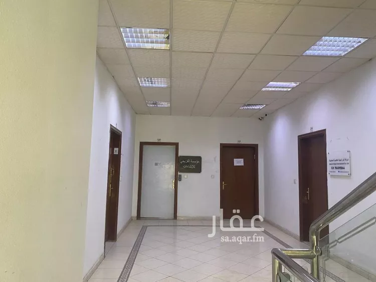 Commercial Office for Rent in Riyadh Al Malaz صورة 5