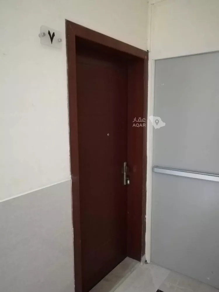 شقة للإيجار في شارع 12ا, حي الحمراء, مدينة الخبر, المنطقة الشرقية 6
