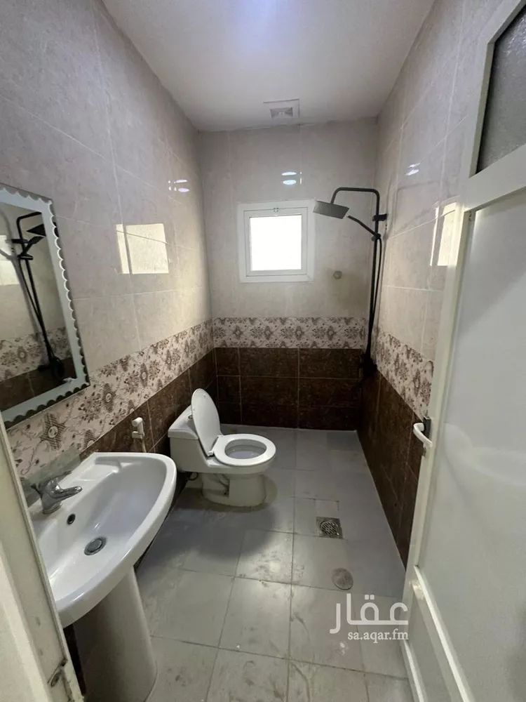 فيلا للإيجار في شارع بكر القشيري, حي ضاحية الملك فهد, مدينة الدمام, المنطقة الشرقية صورة 2