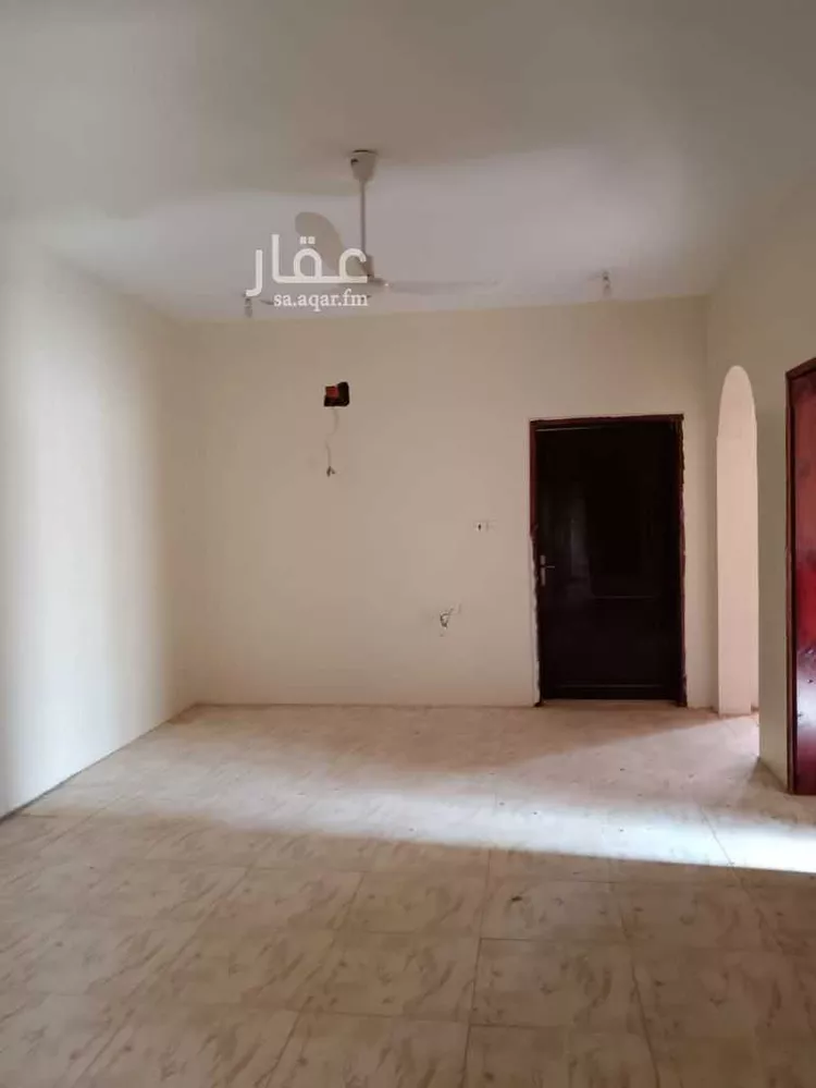 عمارة للبيع في شارع عصام بن عبيد ، حي الشفاء ، دومة الجندل ، دومة الجندل