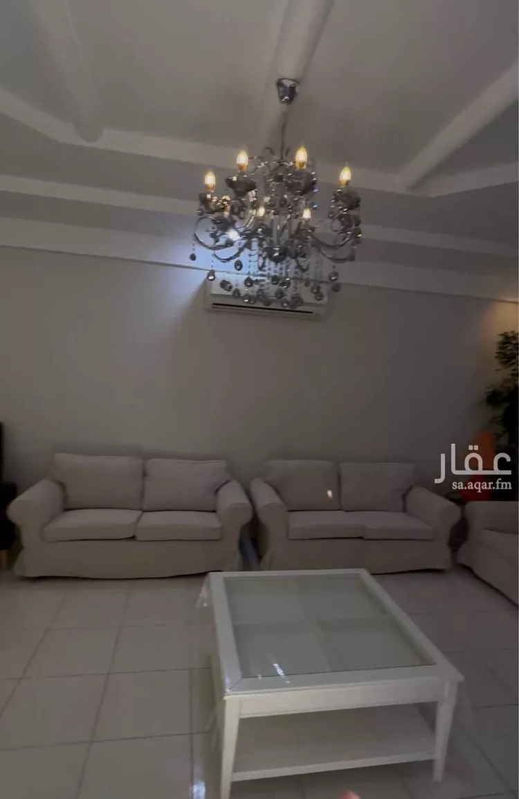 فيلا للبيع في شارع الرصافة, حي إشبيلية, مدينة الرياض, منطقة الرياض صورة 5