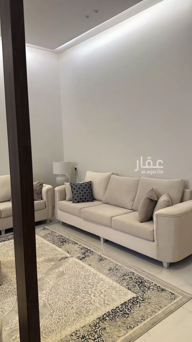 فيلا للبيع في شارع الصفصاف, حي العارض, مدينة الرياض, منطقة الرياض صورة 2