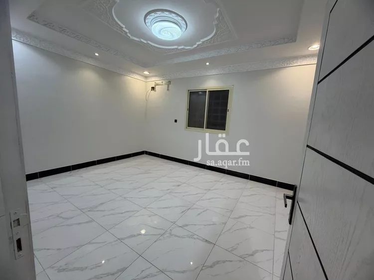 دور للإيجار في شارع وادي درعة, حي غرناطة, مدينة الرياض, منطقة الرياض صورة 4