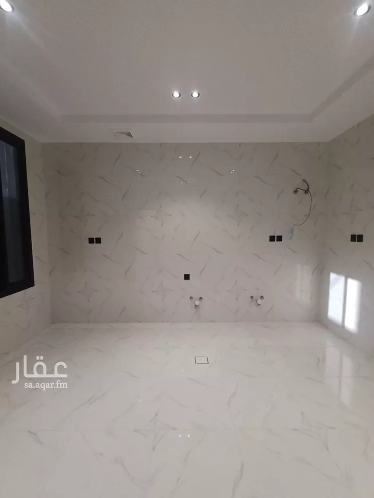 فيلا للبيع في شارع أبوالحسن الساعاتى, حي الفلاح, مدينة جدة, منطقة مكة المكرمة صورة 3