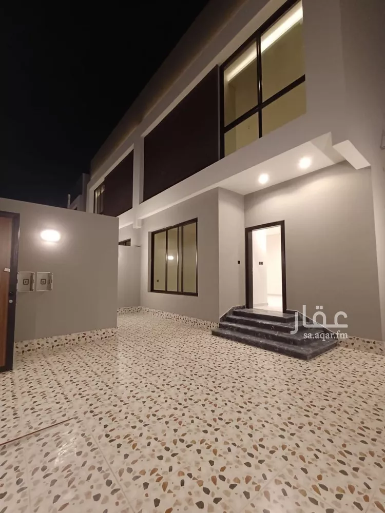 فيلا للبيع في شارع ناصر بن أحمد الخوي, حي الرحمانية, مدينة جدة, منطقة مكة المكرمة صورة 3