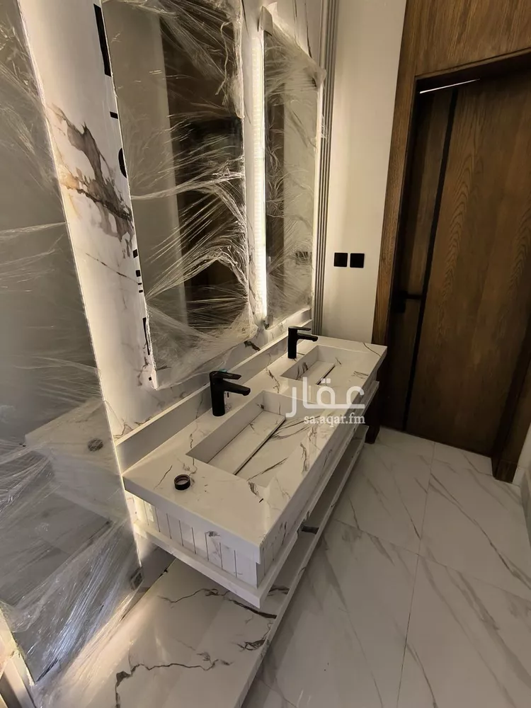 فيلا للبيع في شارع ابن أبي نصر التاجر, حي الرحمانية, مدينة جدة, منطقة مكة المكرمة صورة 2