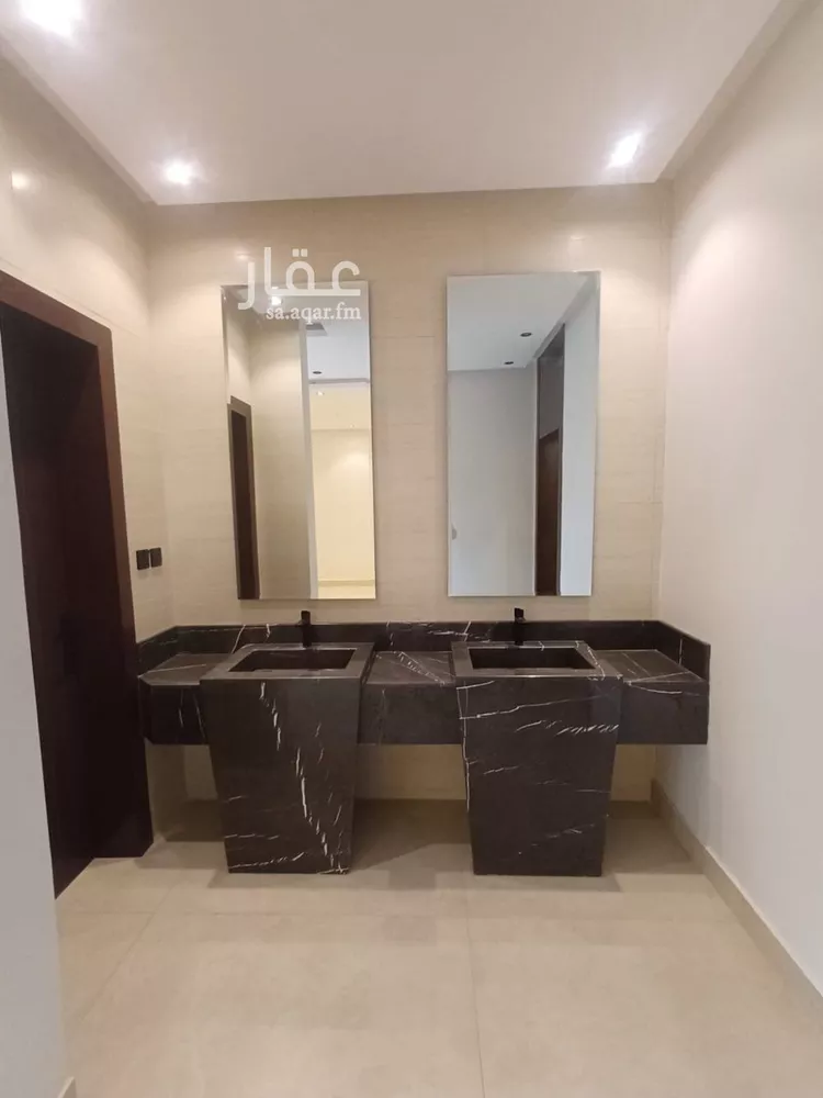 فيلا للبيع في شارع عبدالملك عباس, حي الفروسية, مدينة جدة, منطقة مكة المكرمة صورة 4