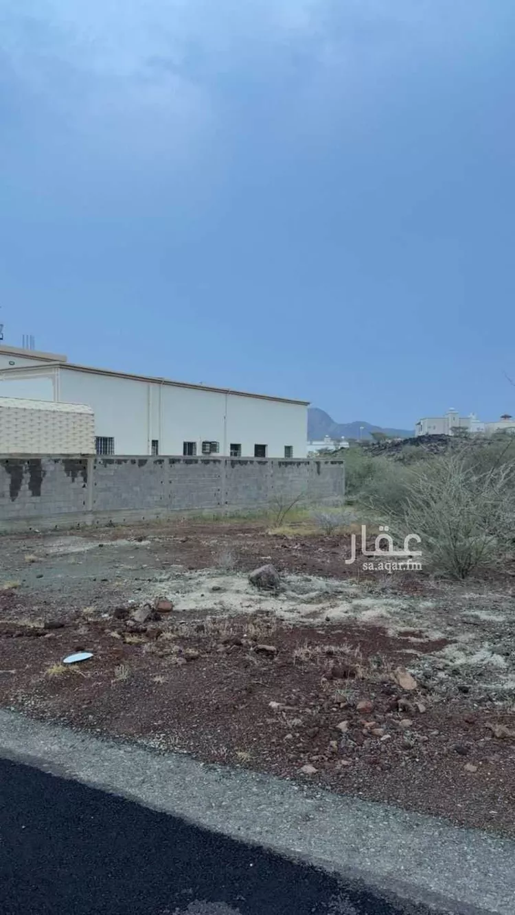 أرض للبيع في شارع عمرو سعيد الاموي, حي الحيلة الغربي, مدينة محائل, منطقة عسير