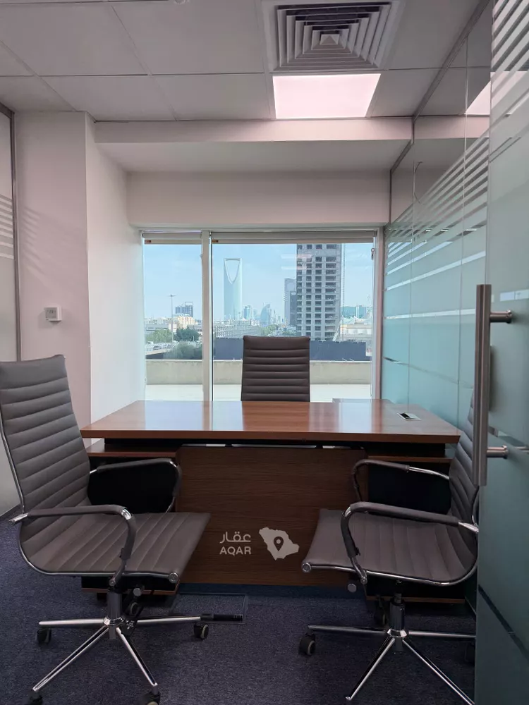 Commercial Office for Rent in Riyadh Al Mohammadiyah صورة 3