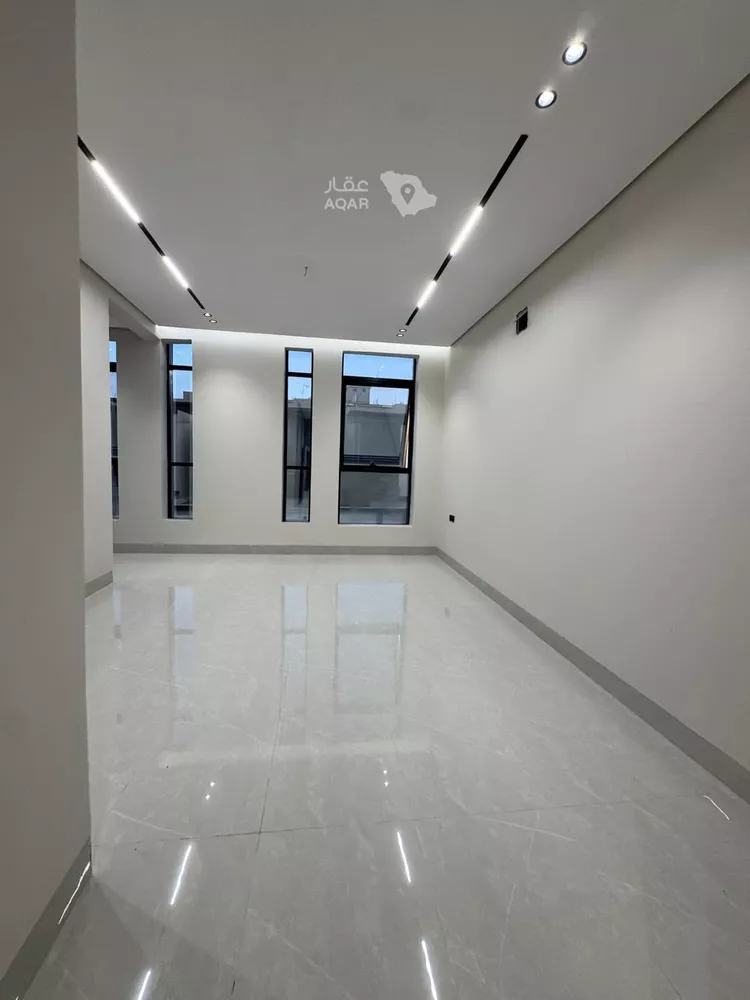 Villa for Sale in Dammam Ash Shulah 10