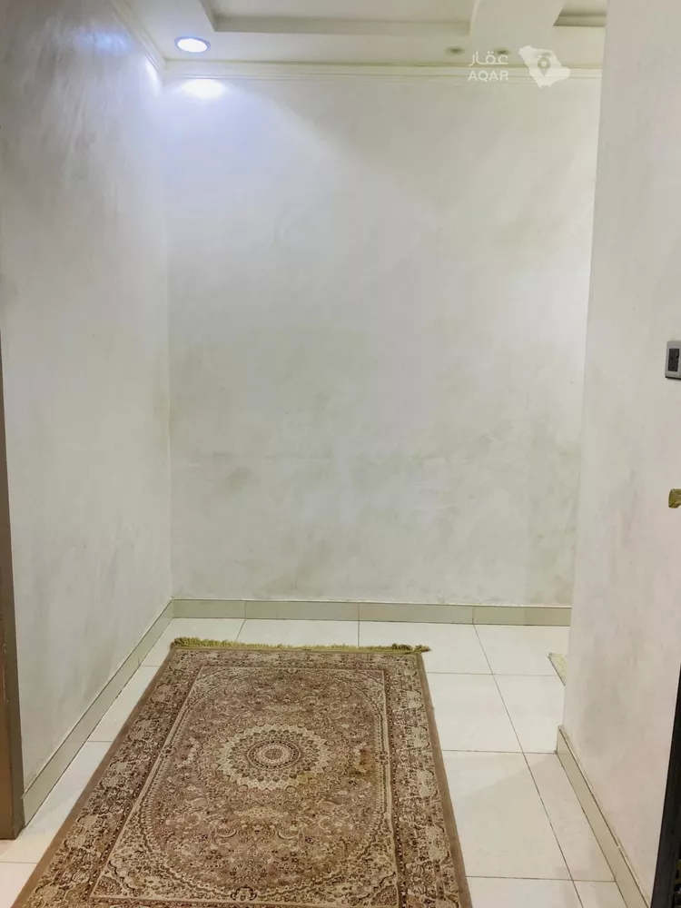 Villa for Sale in Riyadh Ishbiliyah 15