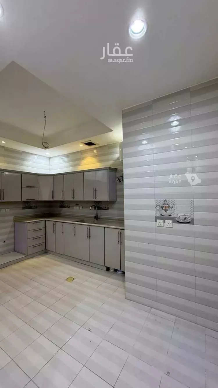 Floor for Rent in Riyadh An Narjis 15