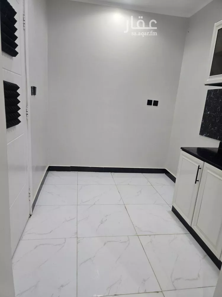 شقة للإيجار في شارع الشيخ حسن بن حسين بن علي, حي قرطبة, مدينة الرياض, منطقة الرياض صورة 2
