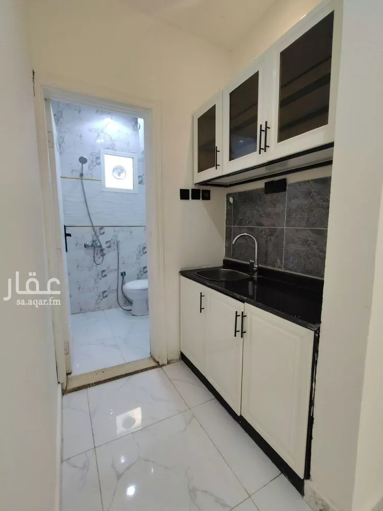 شقة للإيجار في شارع سليمان بن الأشعث, حي غرناطة, مدينة الرياض, منطقة الرياض صورة 4