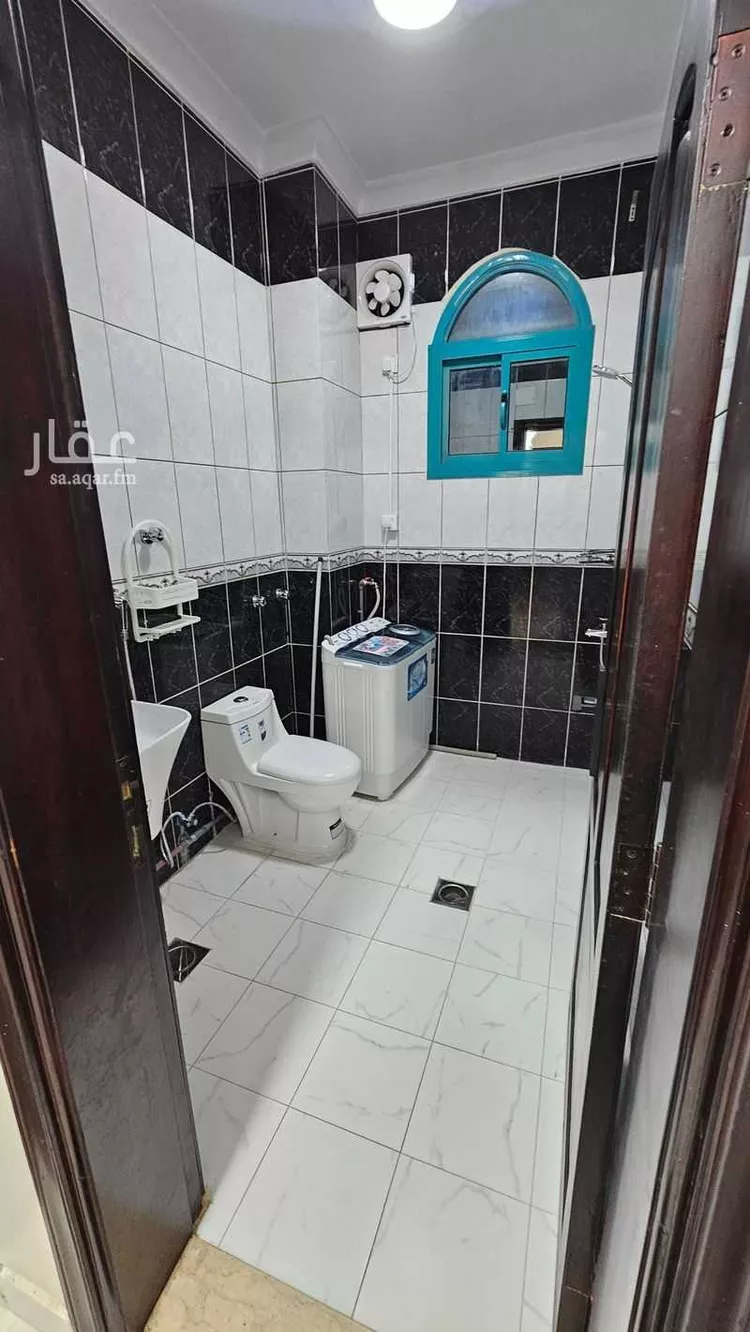 شقة للإيجار في شارع ثابت بن خنساء ، حي الخالدية ، المدينة المنورة ، منطقة المدينة المنورة صورة 3