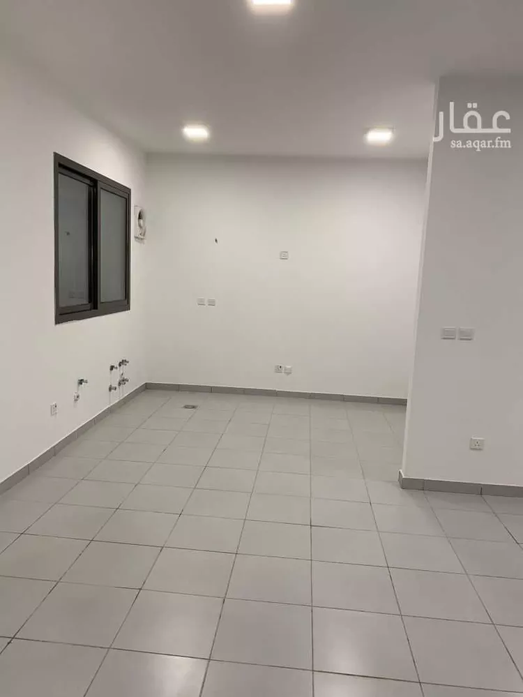 فيلا للإيجار في شارع 5أ ، حي الإسكان الجنوبي ، الدمام ، الدمام صورة 4