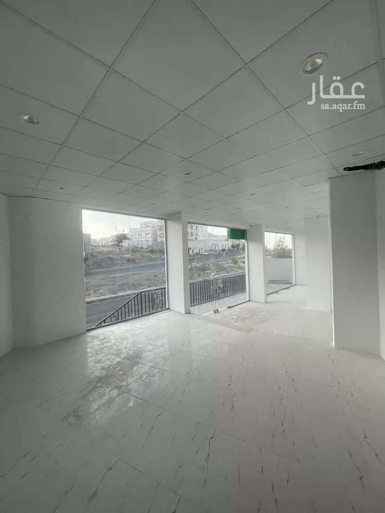 محل للإيجار في شارع ابراهيم فطاني, حي الصيانة, مدينة الطائف, منطقة مكة المكرمة 6
