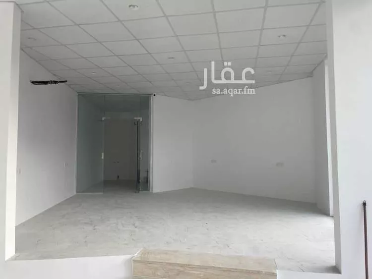 محل للإيجار في شارع ابراهيم فطاني, حي الصيانة, مدينة الطائف, منطقة مكة المكرمة صورة 3