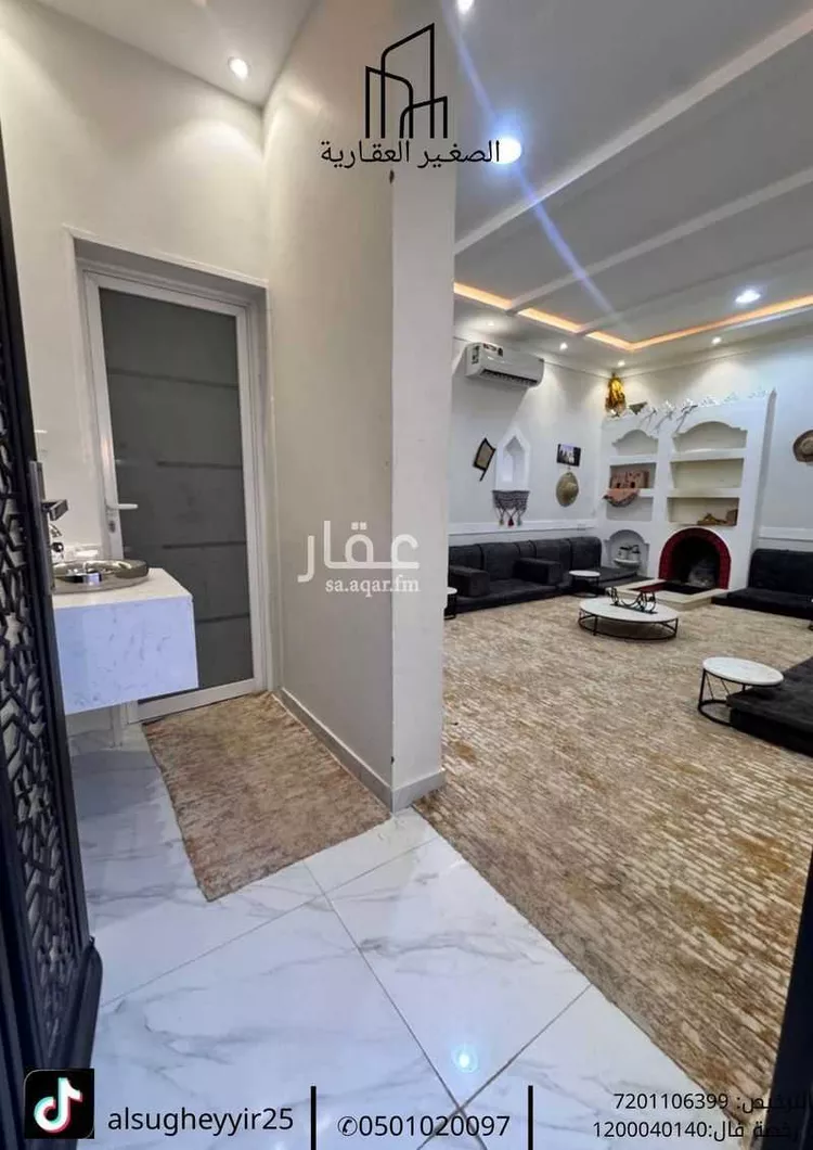 فيلا للبيع في شارع صلاح الدين الأيوبي, حي اليمامة, مدينة عنيزة, منطقة القصيم صورة 2