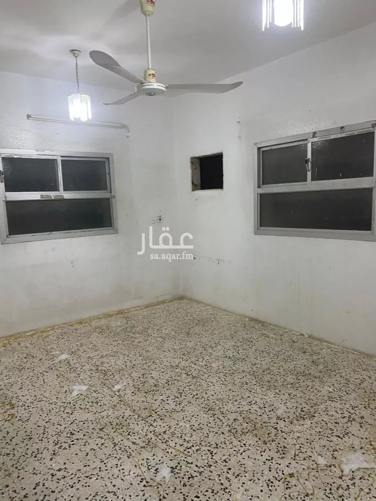 شقة للإيجار في شارع عماد الدين بن يعقوب, حي الدار البيضاء, مدينة الرياض, منطقة الرياض صورة 3