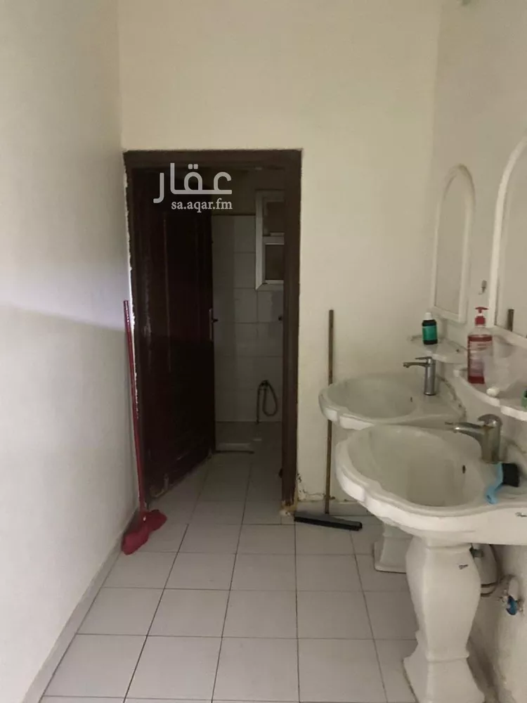 شقة للإيجار في شارع عماد الدين بن يعقوب, حي الدار البيضاء, مدينة الرياض, منطقة الرياض