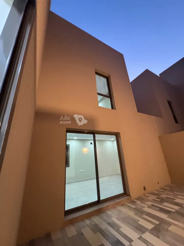 فيلا للإيجار في شارع العذبة, حي البشائر, مدينة الرياض, منطقة الرياض 14