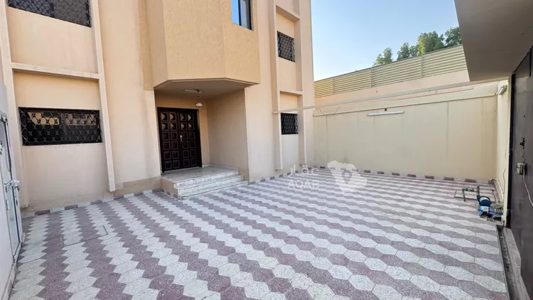 Floor for Rent in Riyadh Ar Rawdah 4