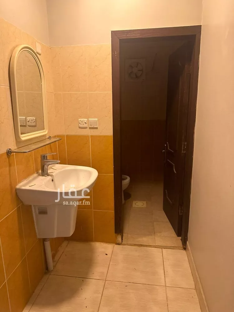 شقة للإيجار في شارع جبل الحضيرة, حي إشبيلية, مدينة الرياض, منطقة الرياض صورة 3
