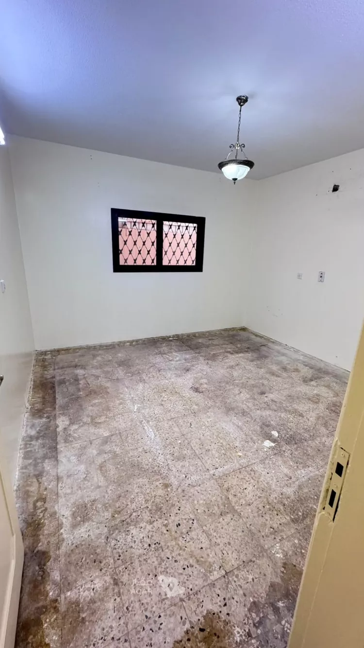 Floor for Rent in Riyadh Ar Rawdah 15