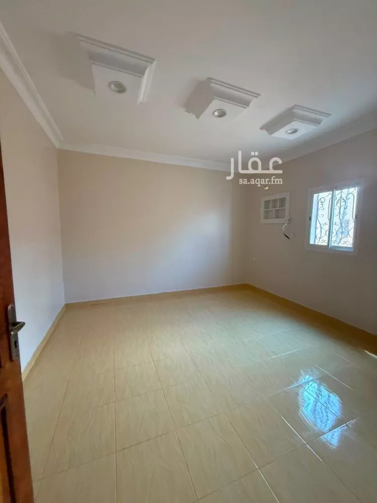 شقة للإيجار في شارع جبل الحضيرة, حي إشبيلية, مدينة الرياض, منطقة الرياض صورة 5