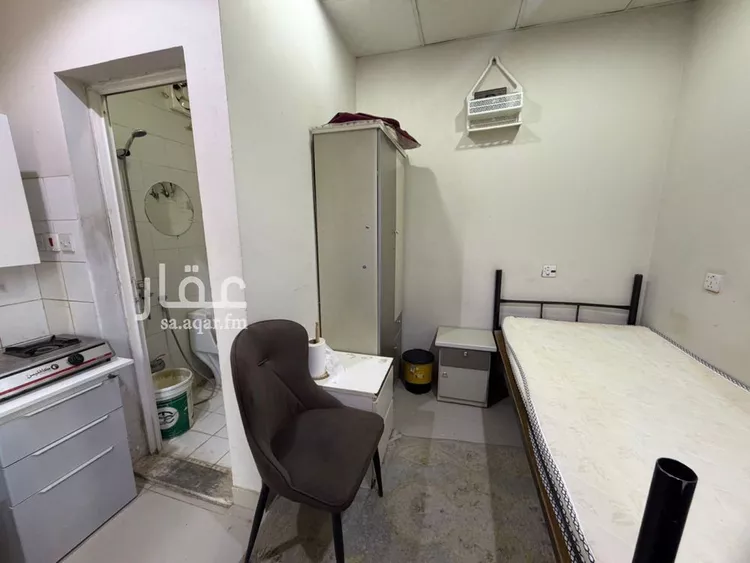 غرفة للإيجار في شارع جامع السلطان حسن, حي السلام, مدينة الرياض, منطقة الرياض