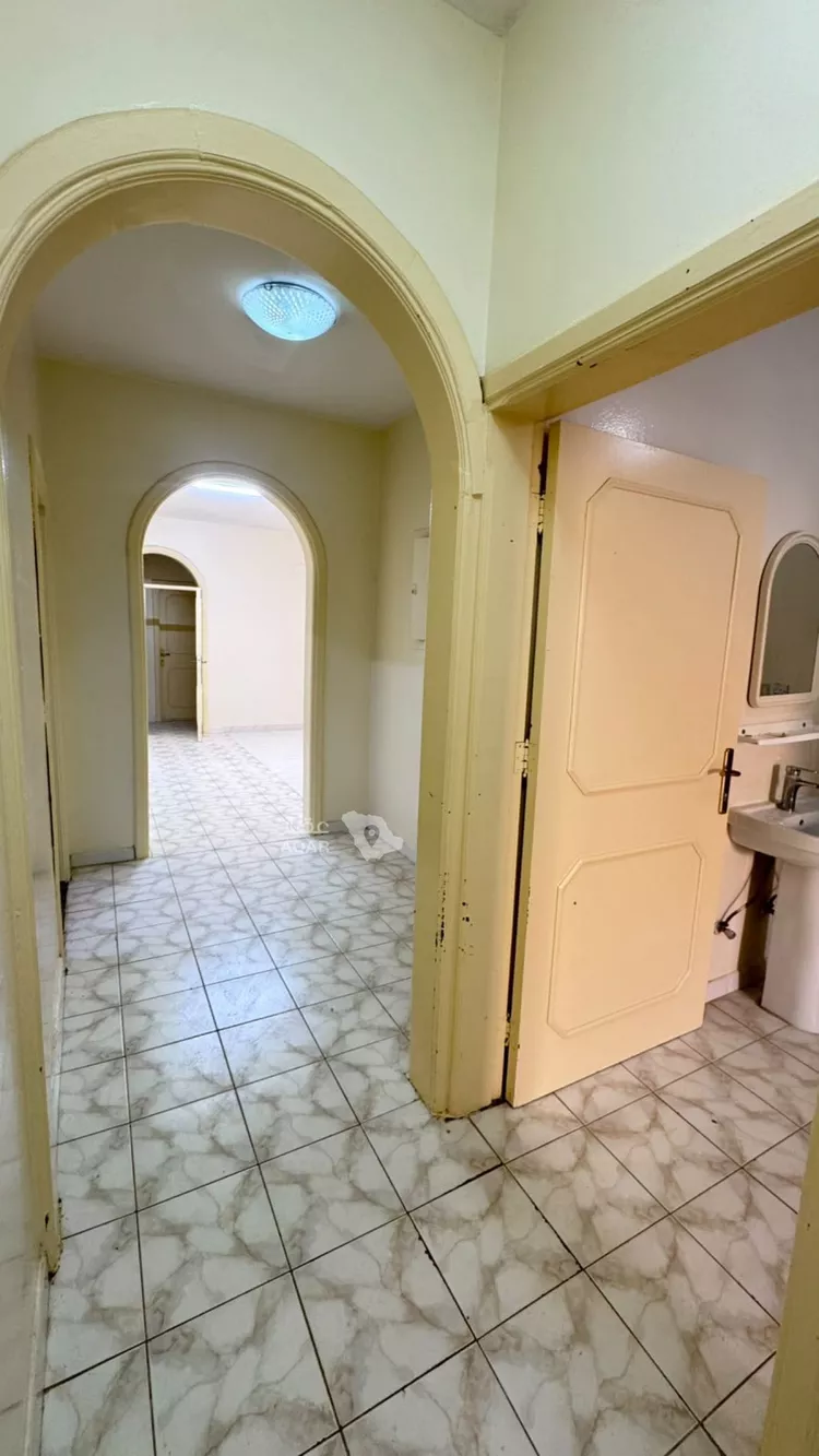 Floor for Rent in Riyadh Ar Rawdah 11