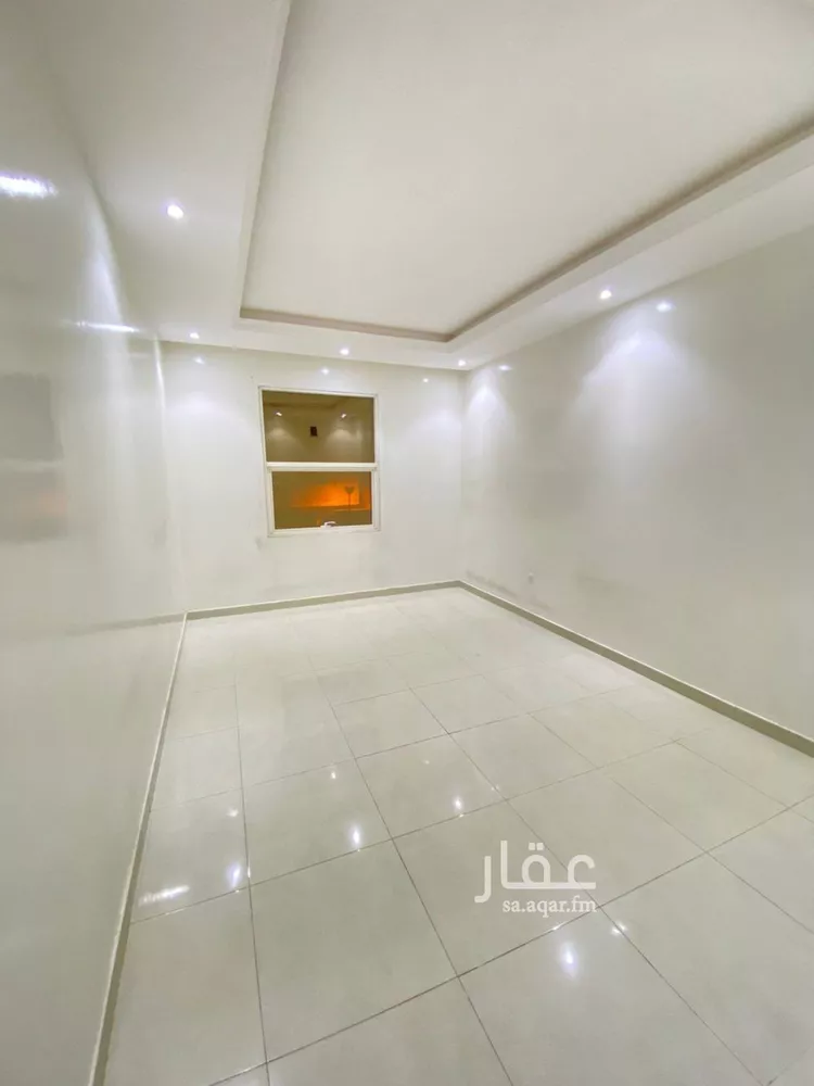 فيلا للإيجار في شارع عفيف الدين ظهيرة, حي بدر, مدينة الرياض, منطقة الرياض