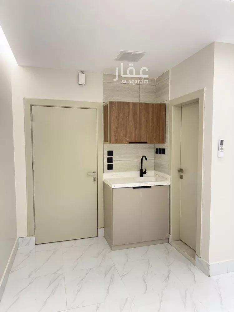 شقة للإيجار في شارع عبدالله بن عباس, حي الروابي, مدينة الرياض, منطقة الرياض صورة 2
