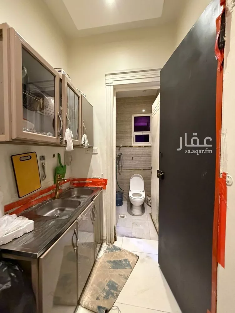 غرفة للإيجار في شارع علي بن سلامة اللخمي, حي بدر, مدينة الرياض, منطقة الرياض صورة 2