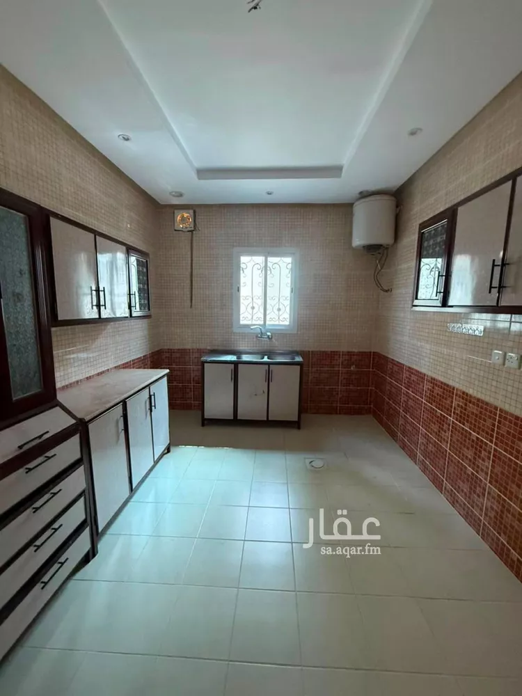 شقة للإيجار في شارع جبل الحضيرة, حي إشبيلية, مدينة الرياض, منطقة الرياض صورة 4