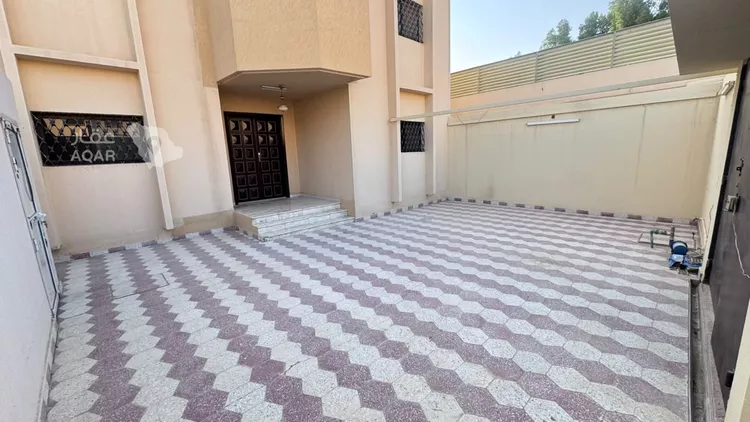 Floor for Rent in Riyadh Ar Rawdah 5